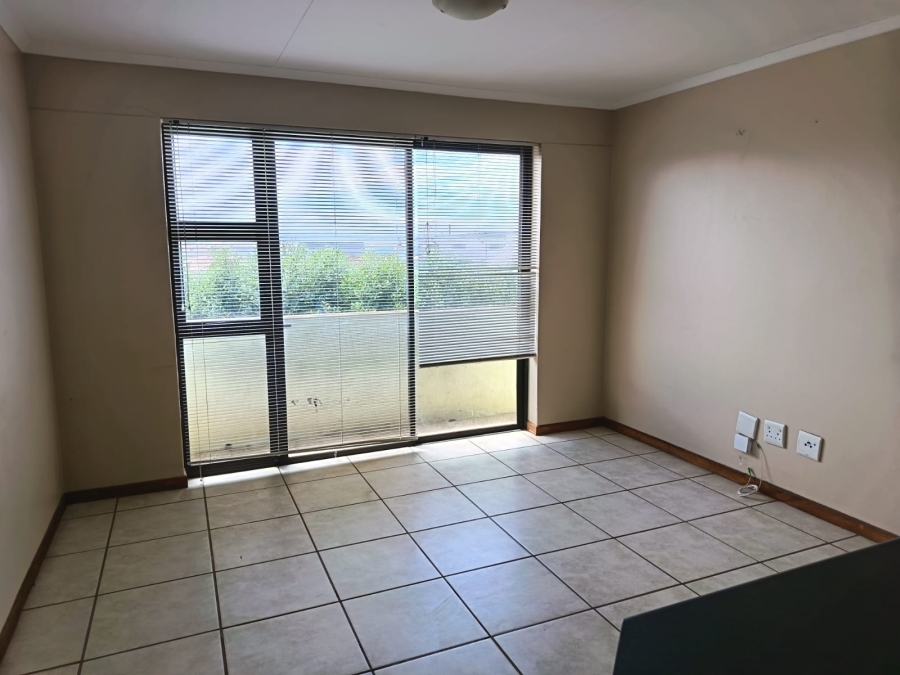 To Let 2 Bedroom Property for Rent in Ferreira Town Eastern Cape